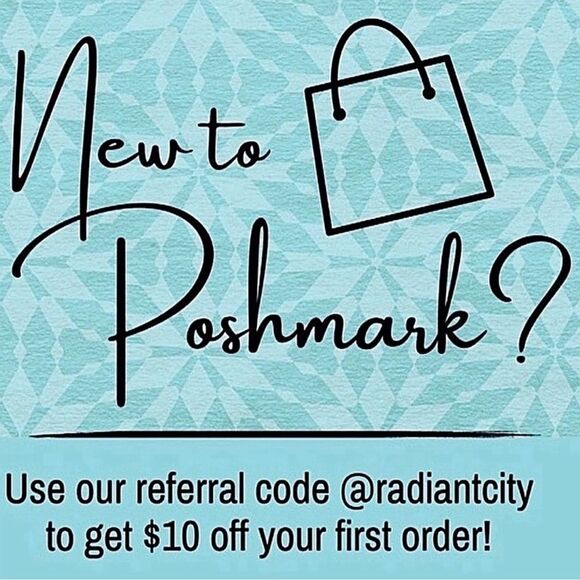 & Other Stories Dress Burgundy Pleated Front Dress Pockets • NEW WITH TAGS • - Picture 10 of 11